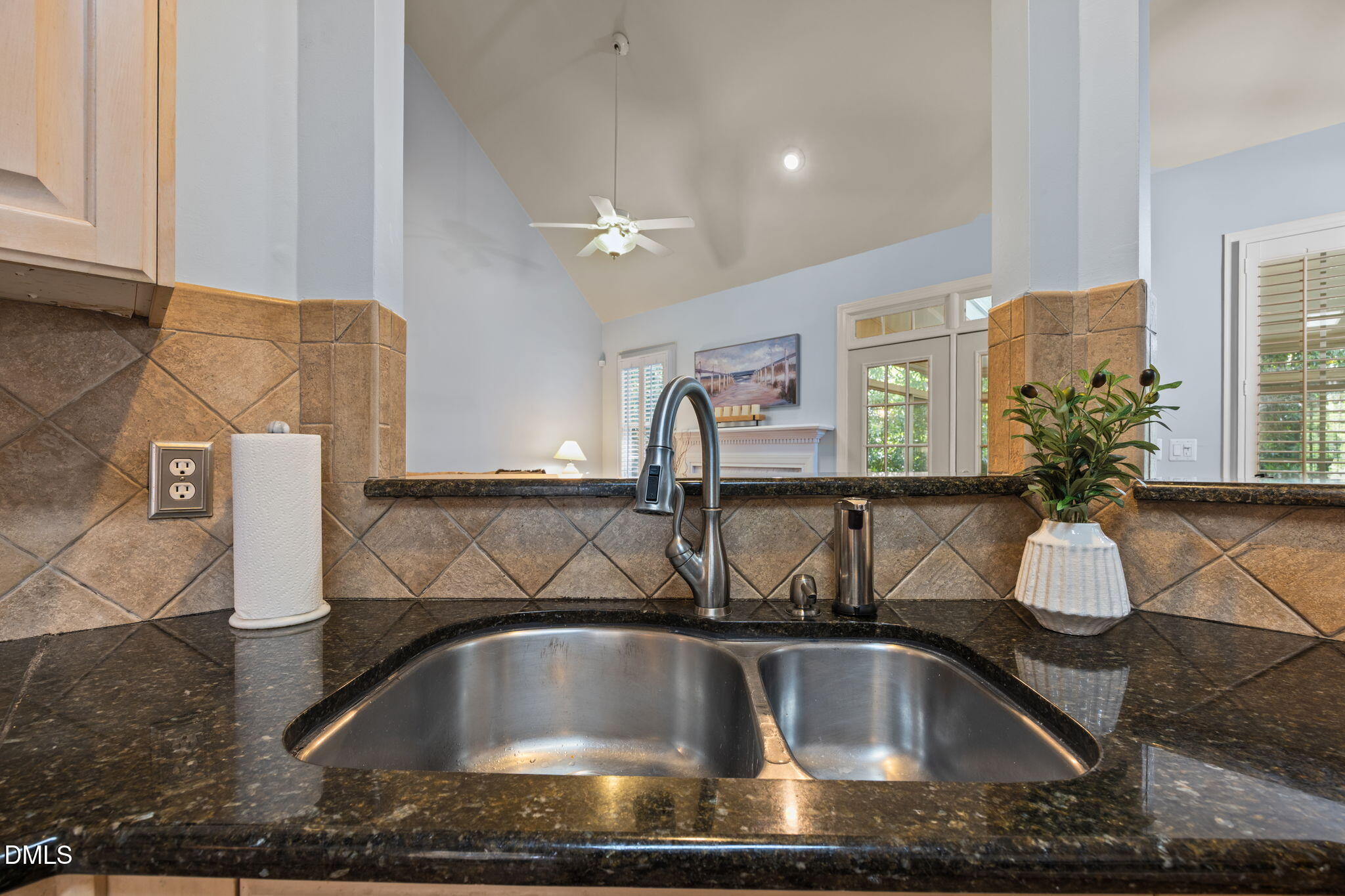 8500 Bluebill Court Raleigh, NC 27615 - Photo 10 of 42 9-web-or-mls-IMG_8980