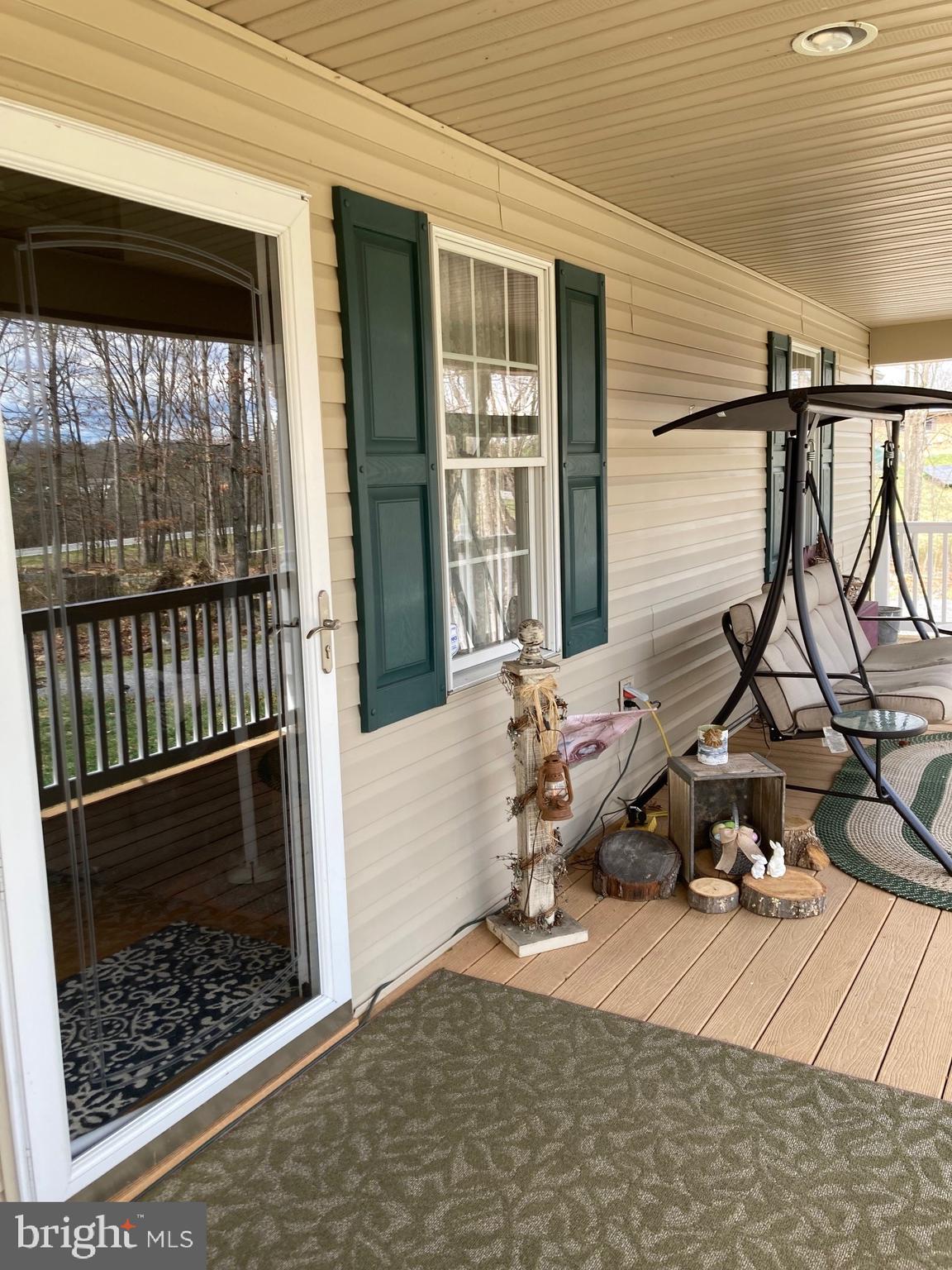 11550 Valley Road Berkeley Springs, WV 25411 - Photo 5 of 54