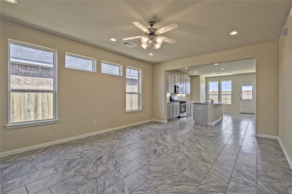 13201 Dancing Reed Drive Texas City, TX 77568 - Photo 3 of 18