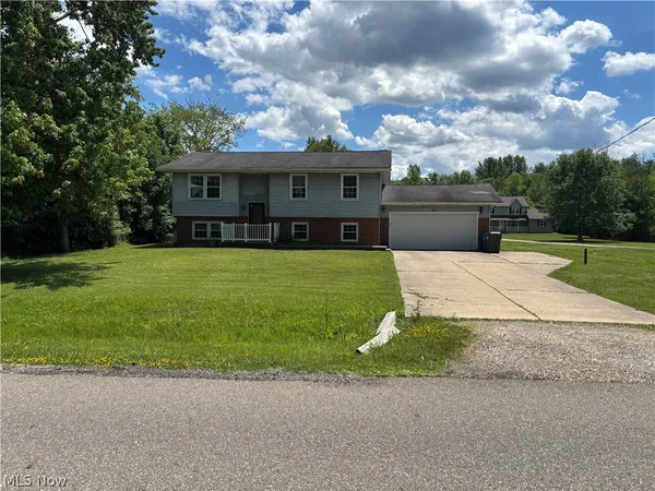 $264,900 | 1866 Annalane Drive, Streetsboro, OH 44241