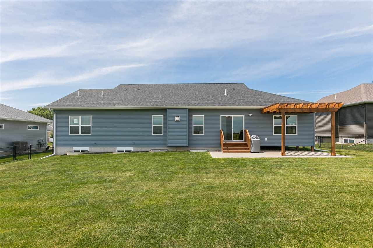 1002 Wood Lily Road Solon, IA 52333 - Photo 39 of 41 Gallery Image 39