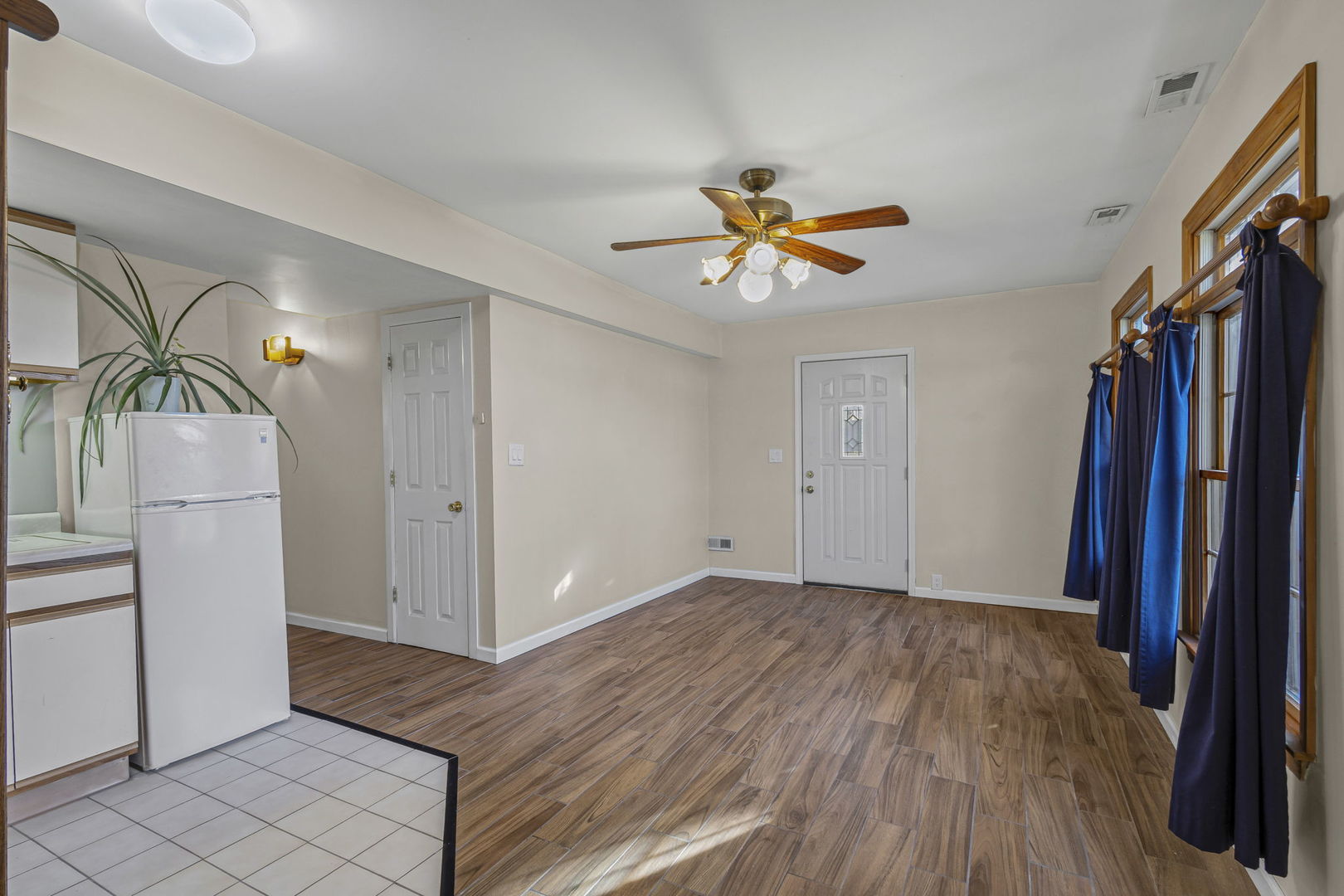 1323 South Roselle Road Schaumburg, IL 60193 - Photo 16 of 51