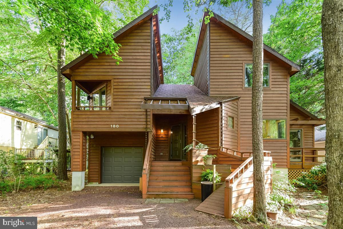 180 Windjammer Road Ocean Pines, MD 21811 - Photo 1 of 47