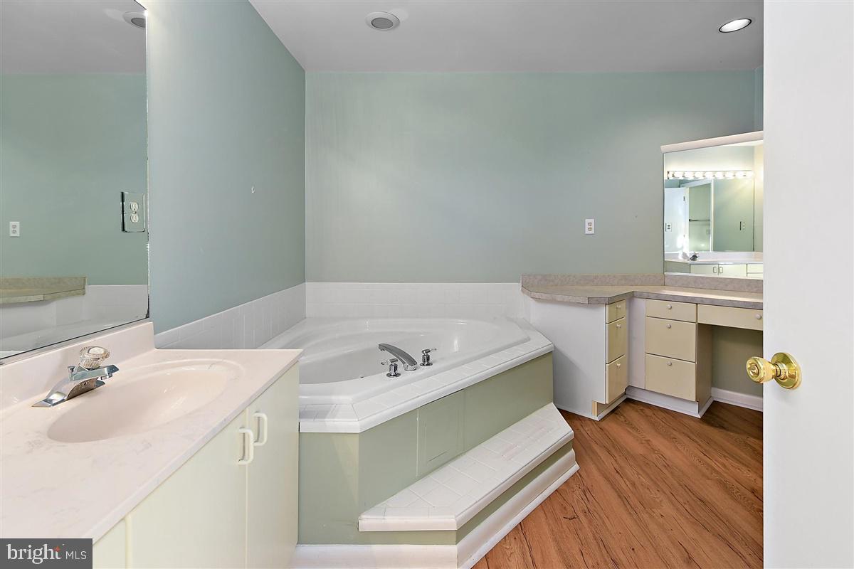 180 Windjammer Road Ocean Pines, MD 21811 - Photo 21 of 47