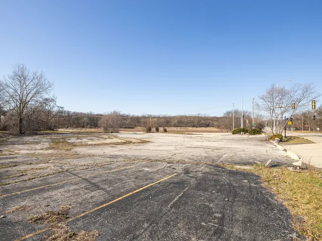 $150,000 | Lot 8 South Kean Avenue, Hickory Hills, IL 60457