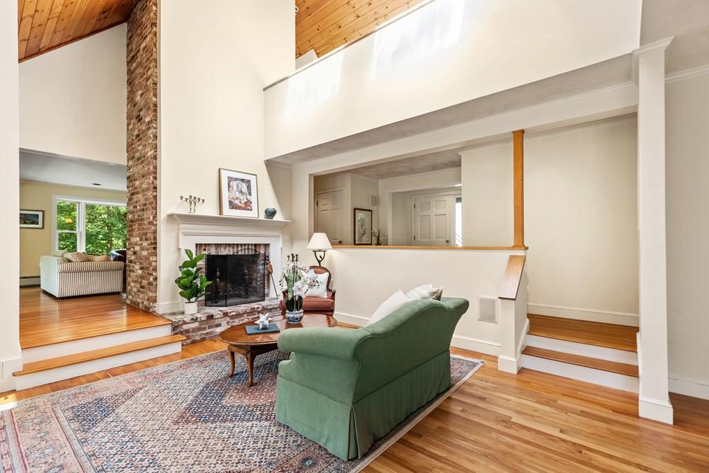 1 Spingler Way Hamilton, MA 01982 - Photo 6 of 31 Gallery Image 6