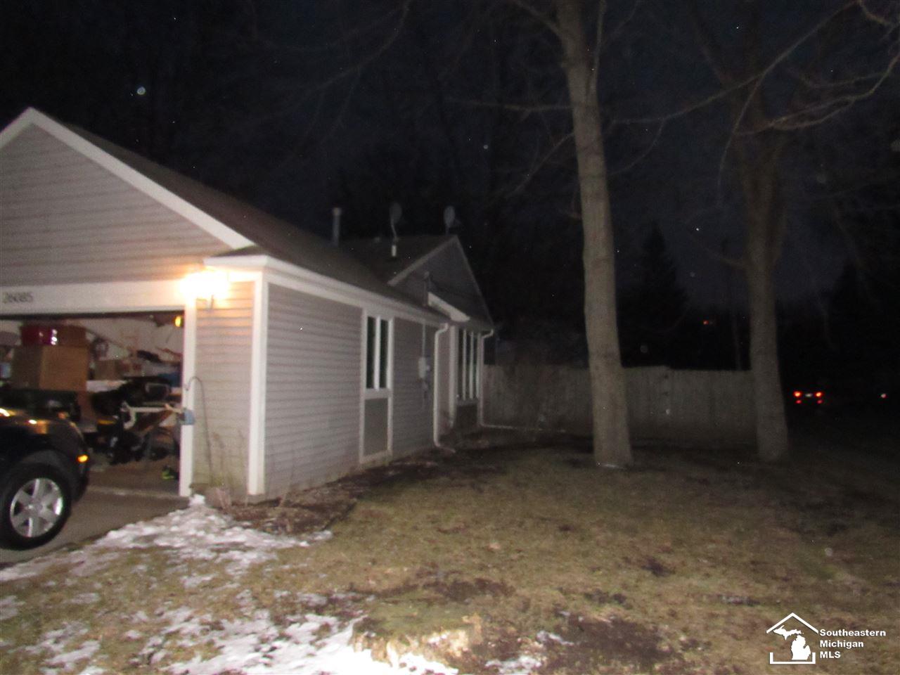26085 Superior Road Taylor, MI 48180 - Photo 2 of 7