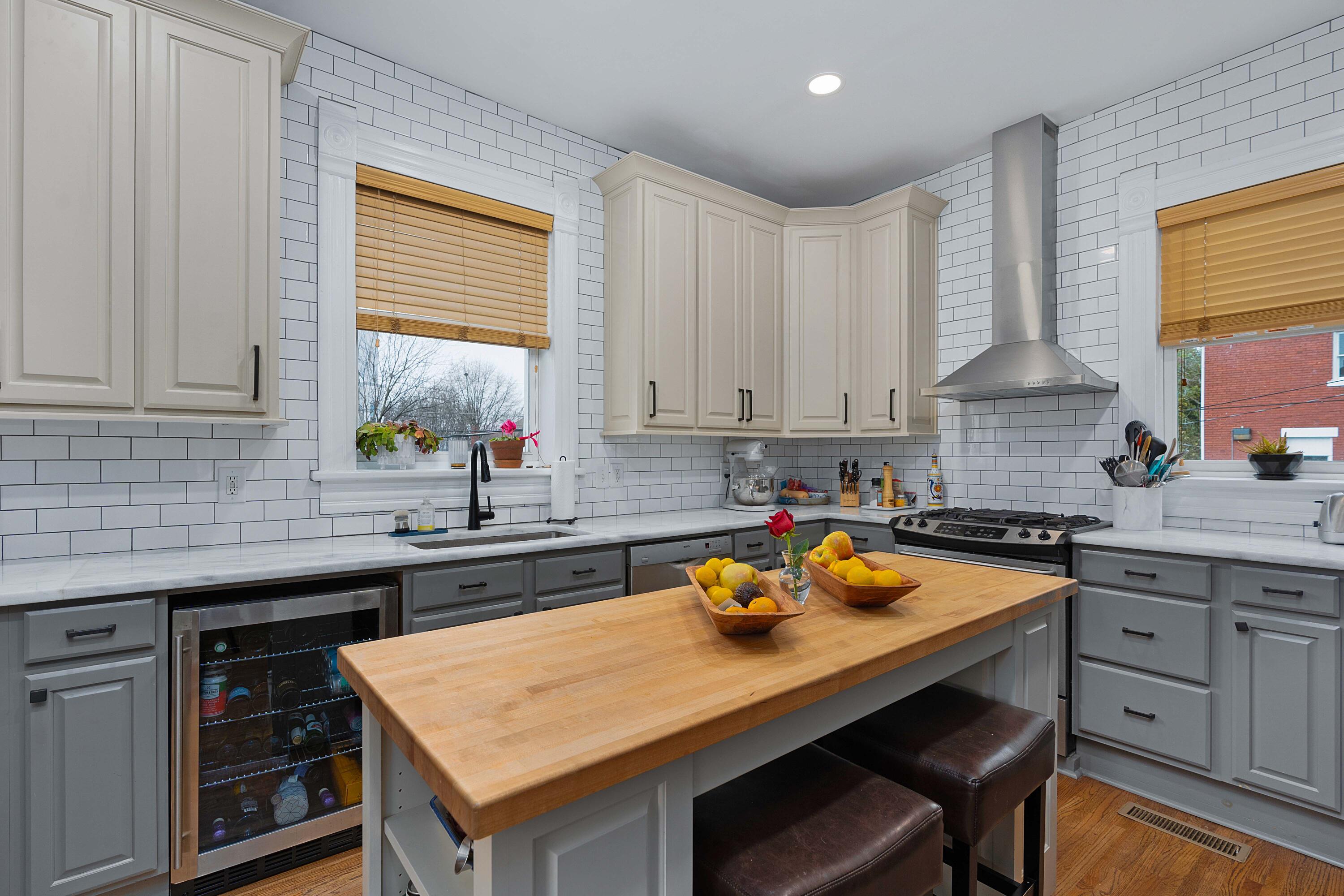 854 Oak Street Chattanooga, TN 37403 - Photo 17 of 45 23 - 854 Oak St - Interiors