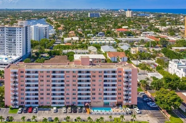 $185,000 | Beach, Pompano Beach, FL 33062