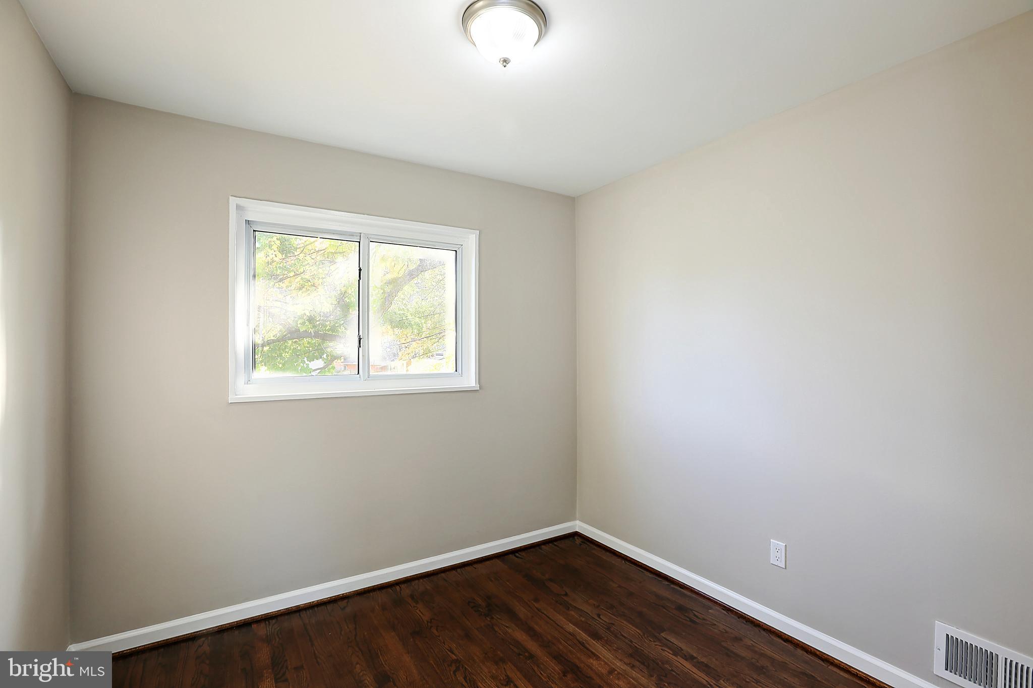 4109 Ferrara Drive Silver Spring, MD 20906 - Photo 29 of 37 Bedroom 3