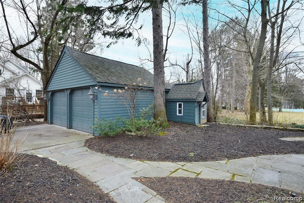 492 Rivenoak Street Birmingham, MI 48009 - Photo 40 of 40 492 Rivenoak _40.jpg