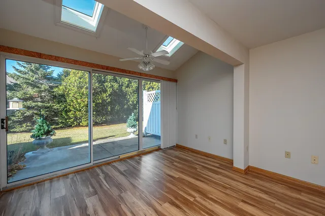 $269,900 | 653 Hartford Square, Hartford, WI 53027