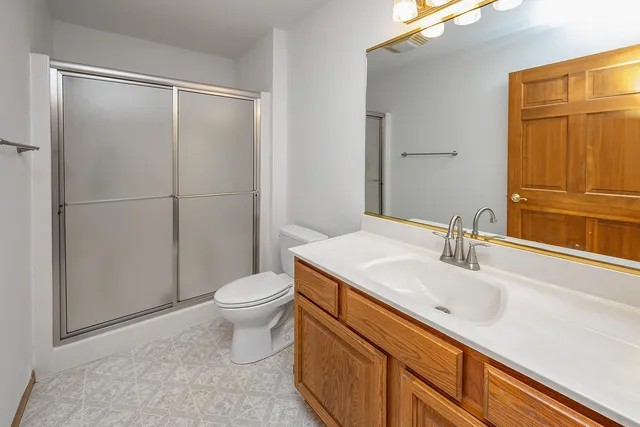 $270,000 | 653 Hartford Square, Hartford, WI 53027