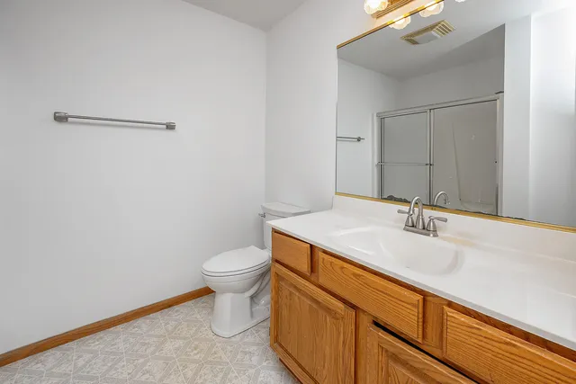 $270,000 | 653 Hartford Square, Hartford, WI 53027