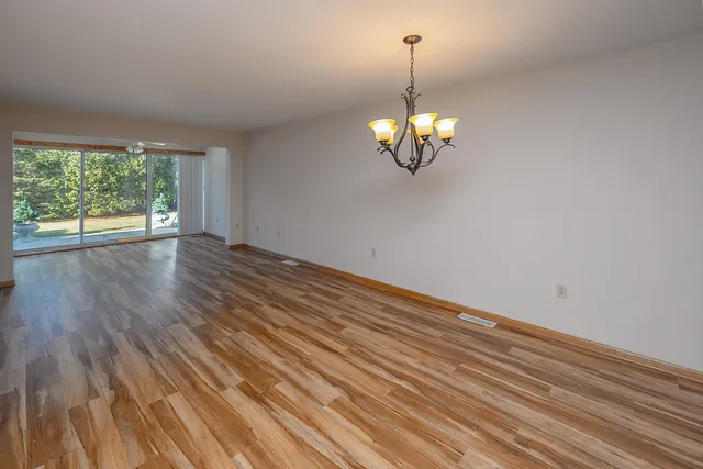 $270,000 | 653 Hartford Square, Hartford, WI 53027