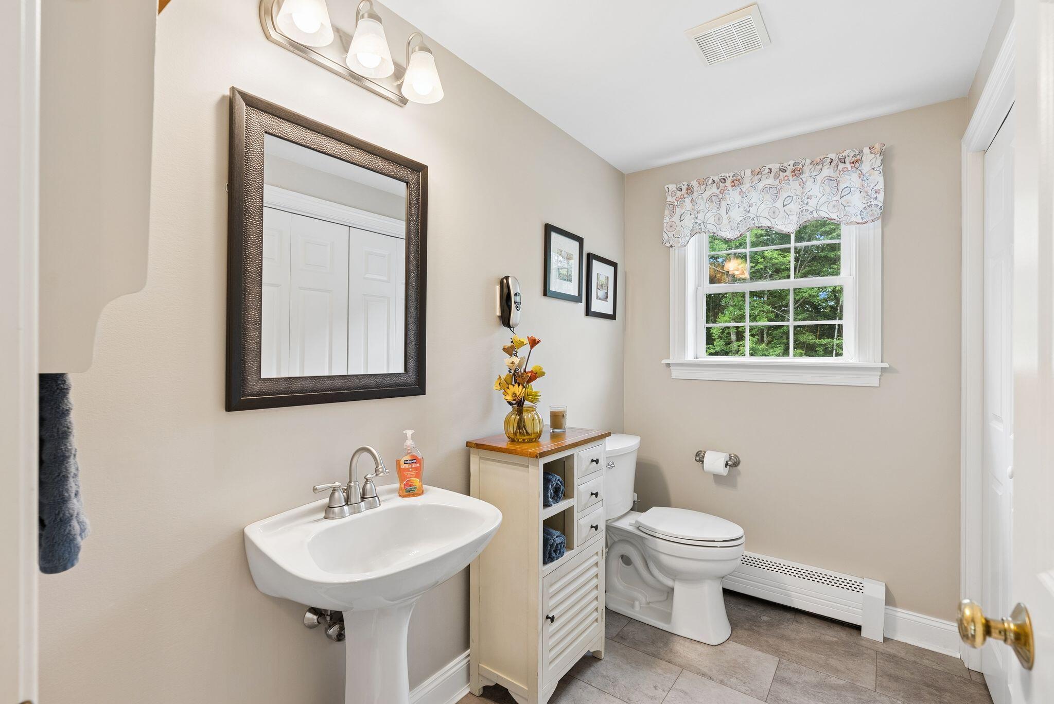 50 Old Farm Road Westbrook, ME 04092 - Photo 13 of 36 Half bath