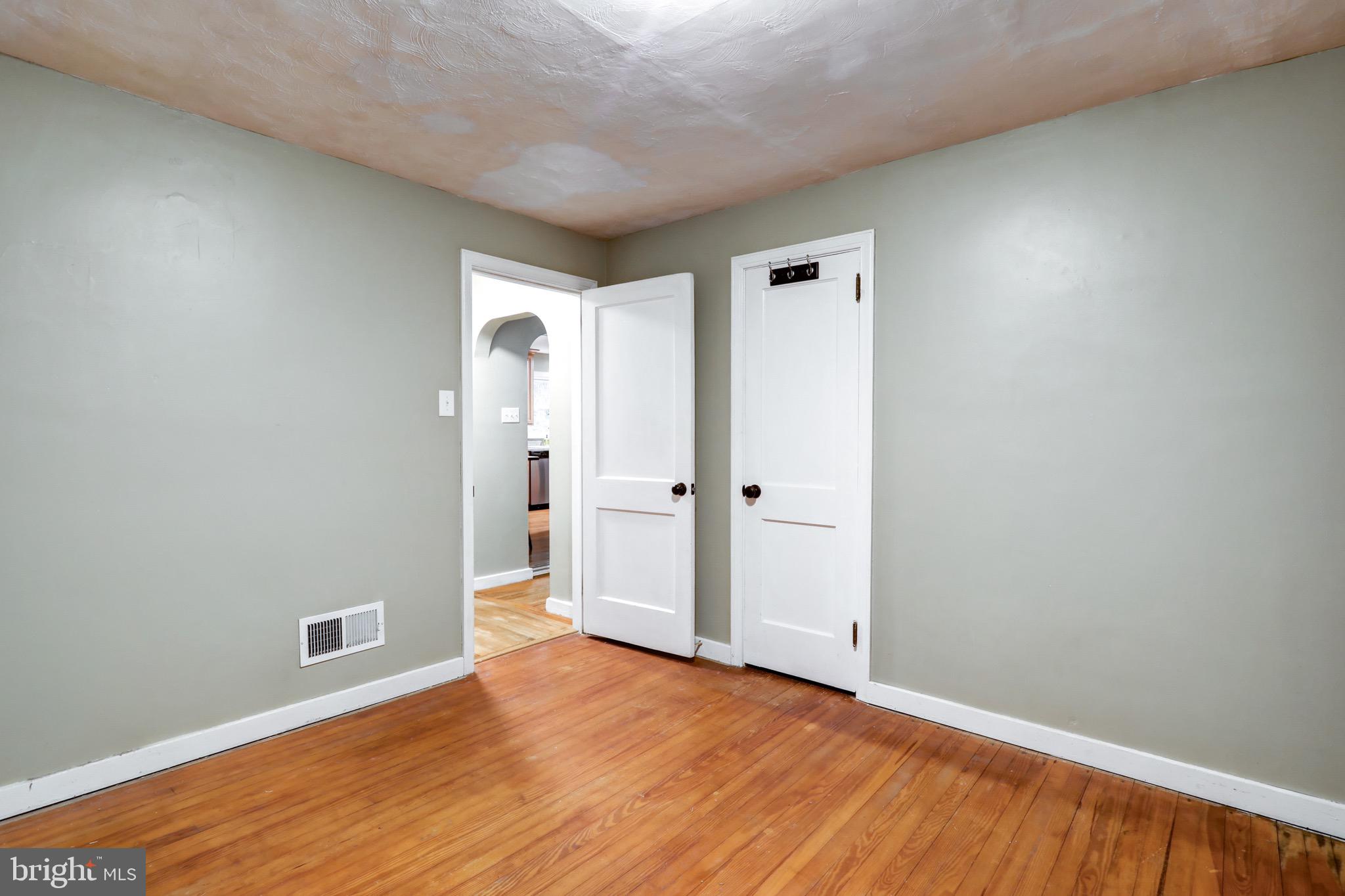 2820 Spring Valley Road Lancaster, PA 17601 - Photo 26 of 38 Gallery Image 26