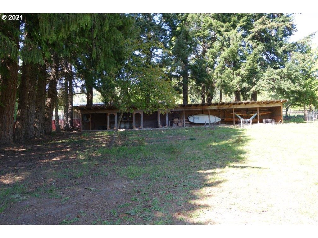 828 Northwest Loop Road White Salmon, WA 98672 - Photo 32 of 32 Gallery Image 32