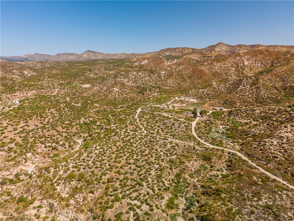 4292 Davis Ranch Road Phelan, CA 92371 - Photo 21 of 28