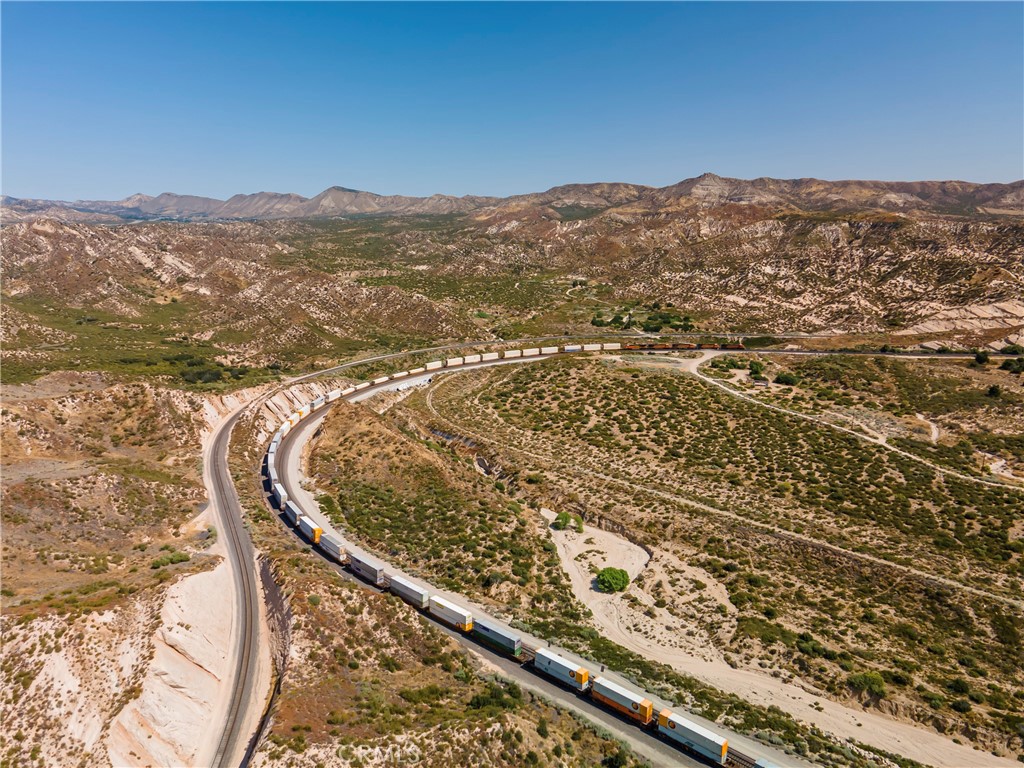 4292 Davis Ranch Road Phelan, CA 92371 - Photo 25 of 28