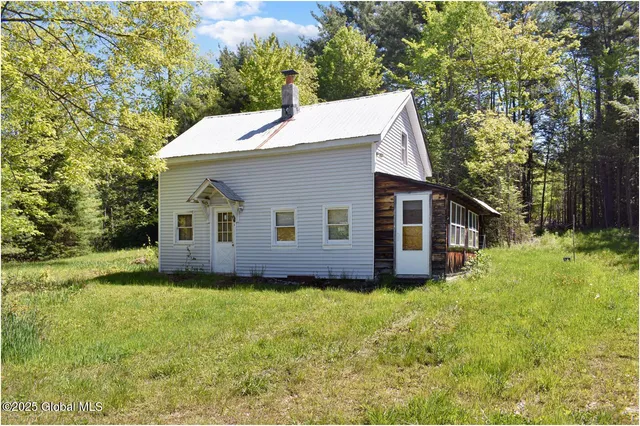 $245,000 | 364 Pease Hill Road, Horicon, NY 12815