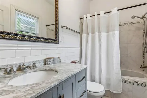 $1,895,000 | 2817 Chestnut Street, New Orleans, LA 70115