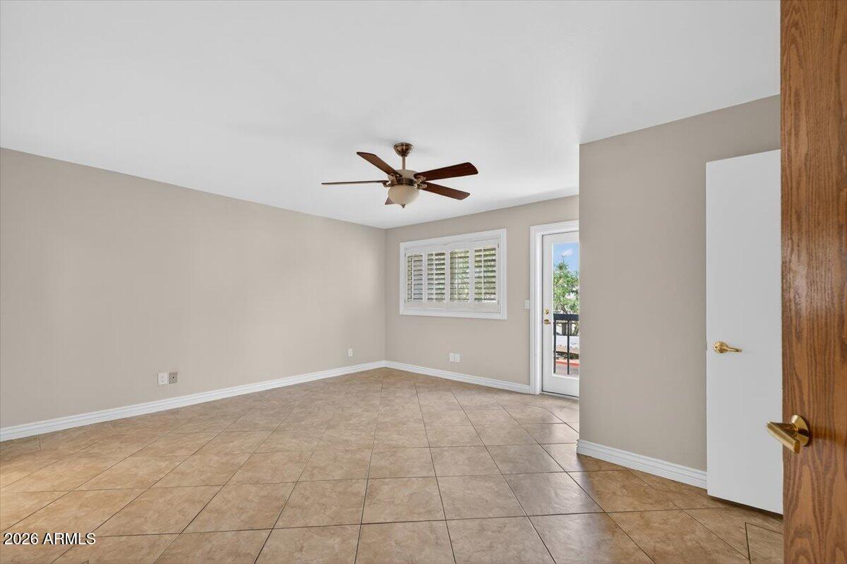 5750 North 10th Street, Unit 5 Phoenix, AZ 85014 - Photo 22 of 37 27-A746827