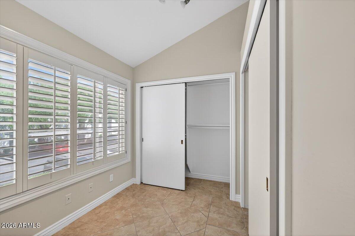 5750 North 10th Street, Unit 5 Phoenix, AZ 85014 - Photo 27 of 37 34-A746866