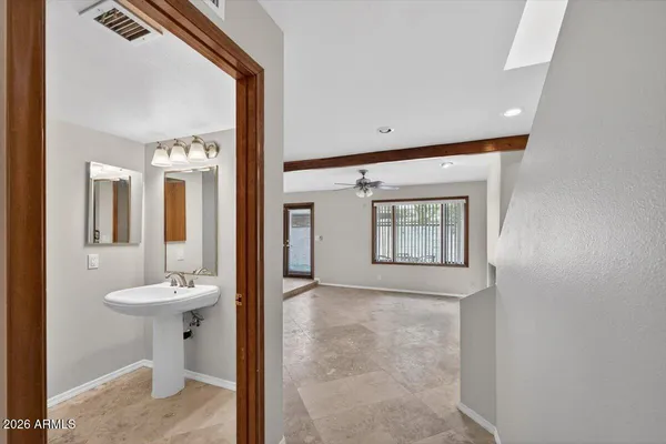 $449,900 | 5750 North 10th Street, Unit 5, Phoenix, AZ 85014