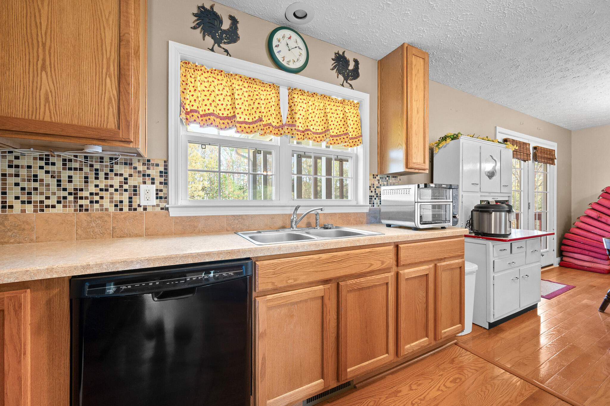 7810 Blue Ridge Drive Hurt, VA 24563 - Photo 12 of 48 17