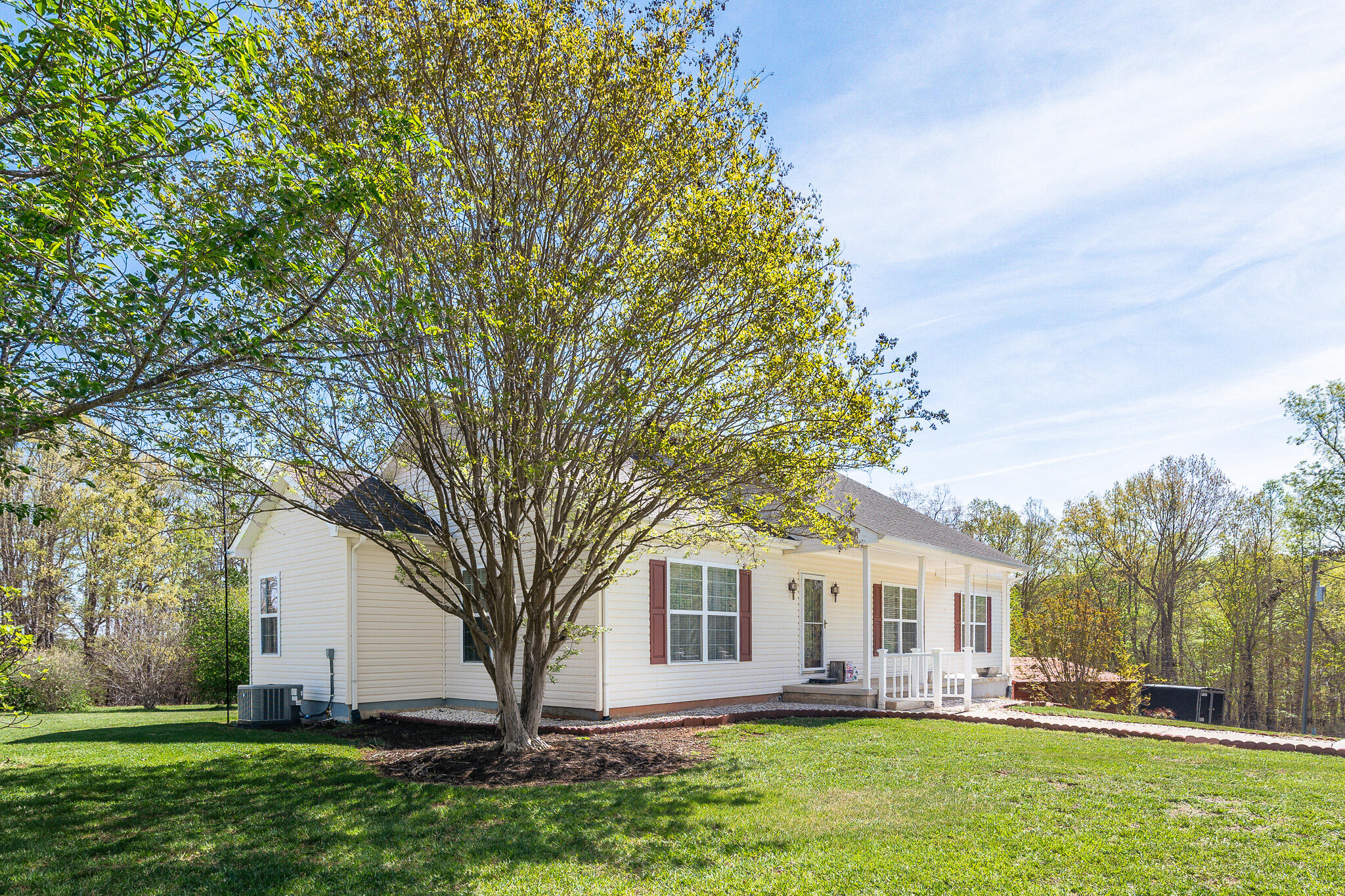 7810 Blue Ridge Drive Hurt, VA 24563 - Photo 2 of 48 3