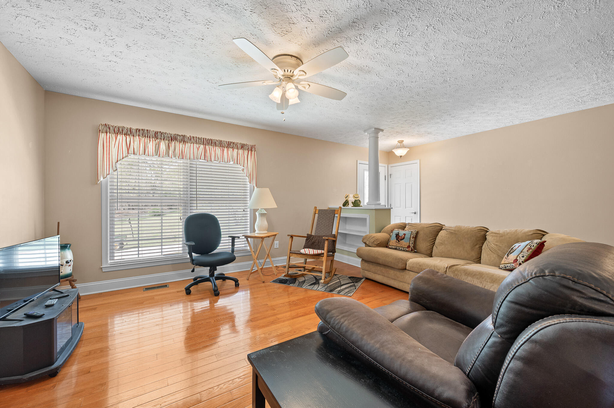 7810 Blue Ridge Drive Hurt, VA 24563 - Photo 9 of 48 13