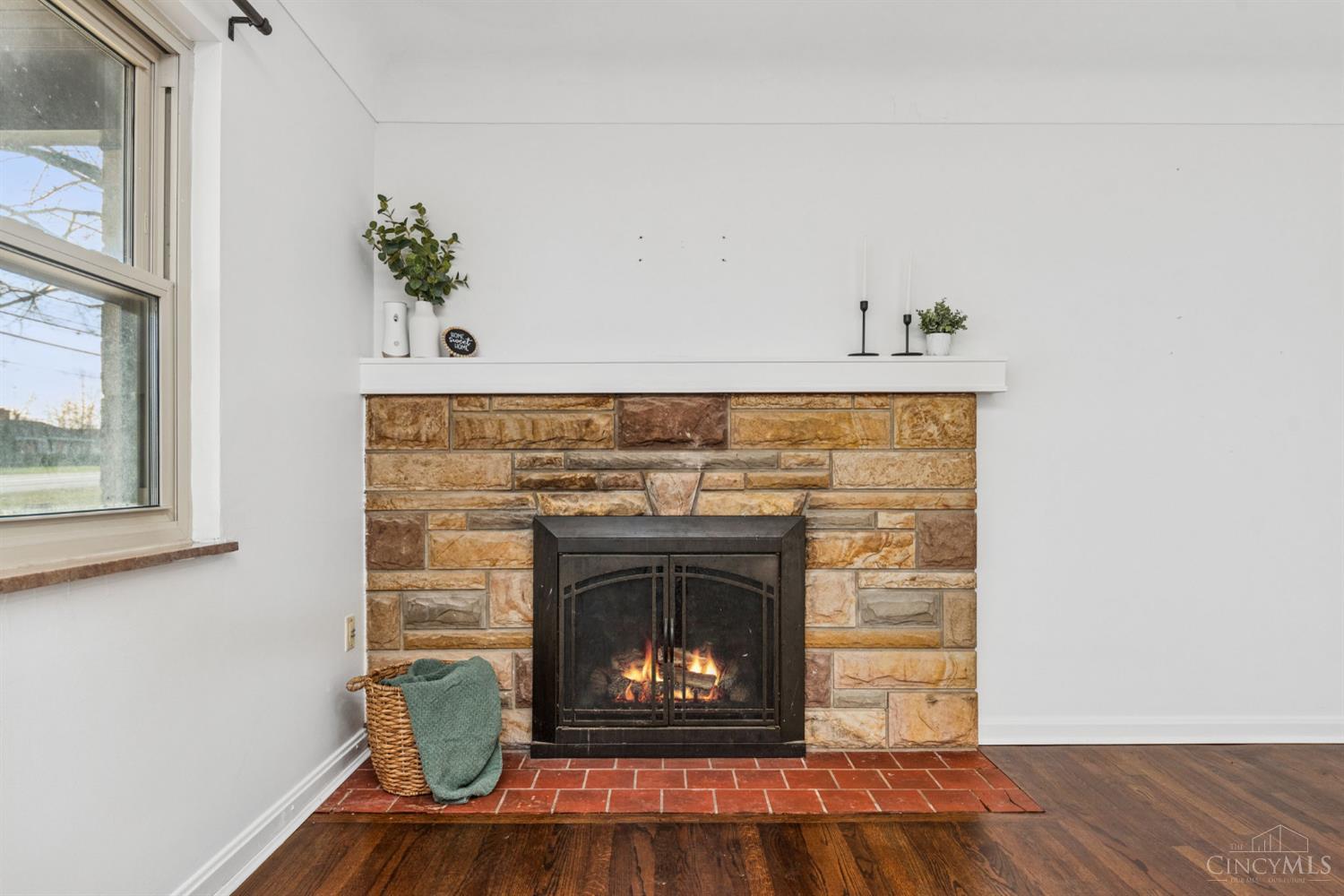 3494 Poole Road Cincinnati, OH 45251 - Photo 9 of 36 Gallery Image 9