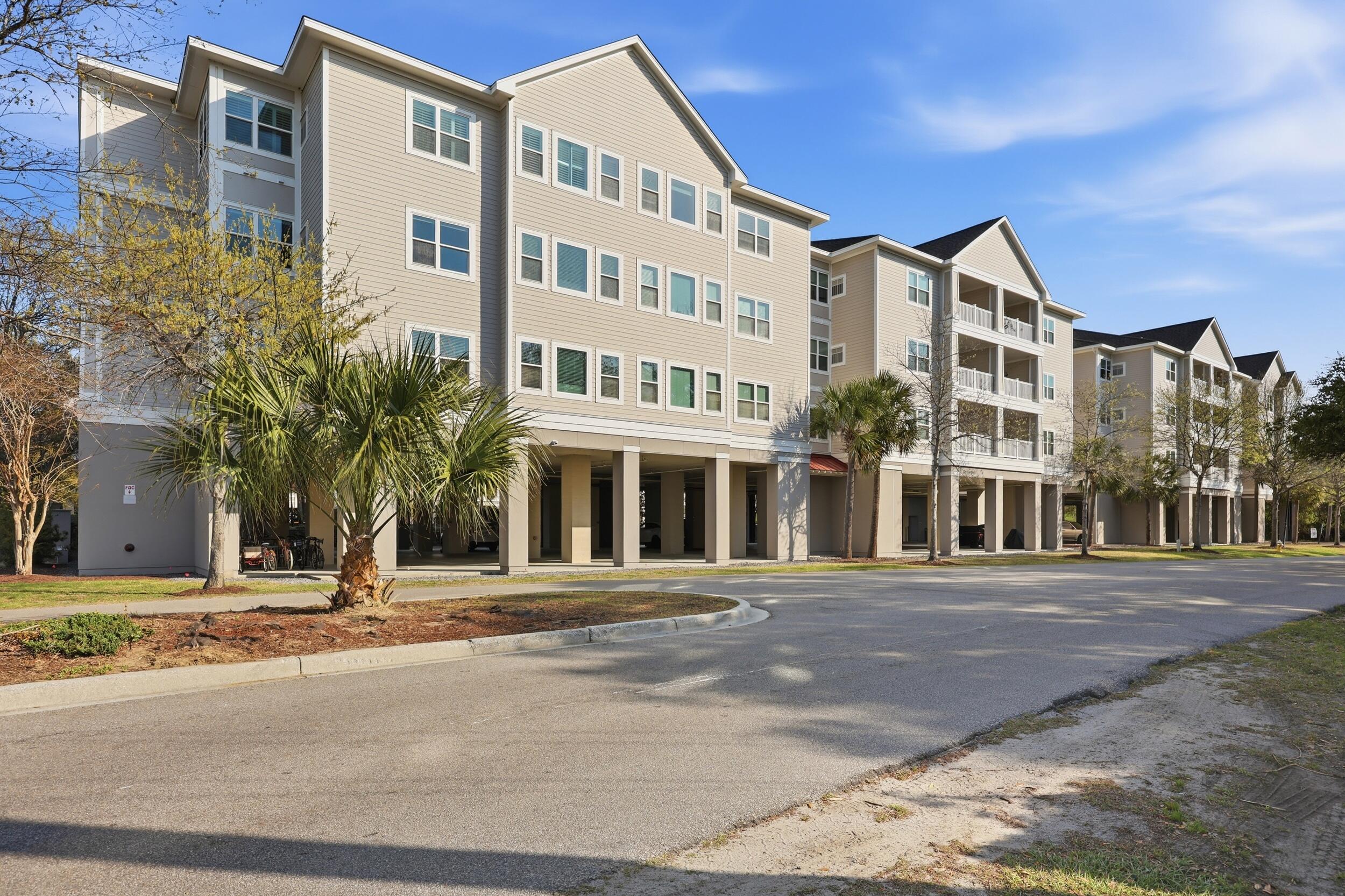 1984 Folly Road, Unit B310 Charleston, SC 29412 - Photo 10 of 38 Gallery Image 10