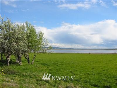 1004 Fort Casey Road Coupeville, WA 98239 - Photo 1 of 1 Gallery Image 1