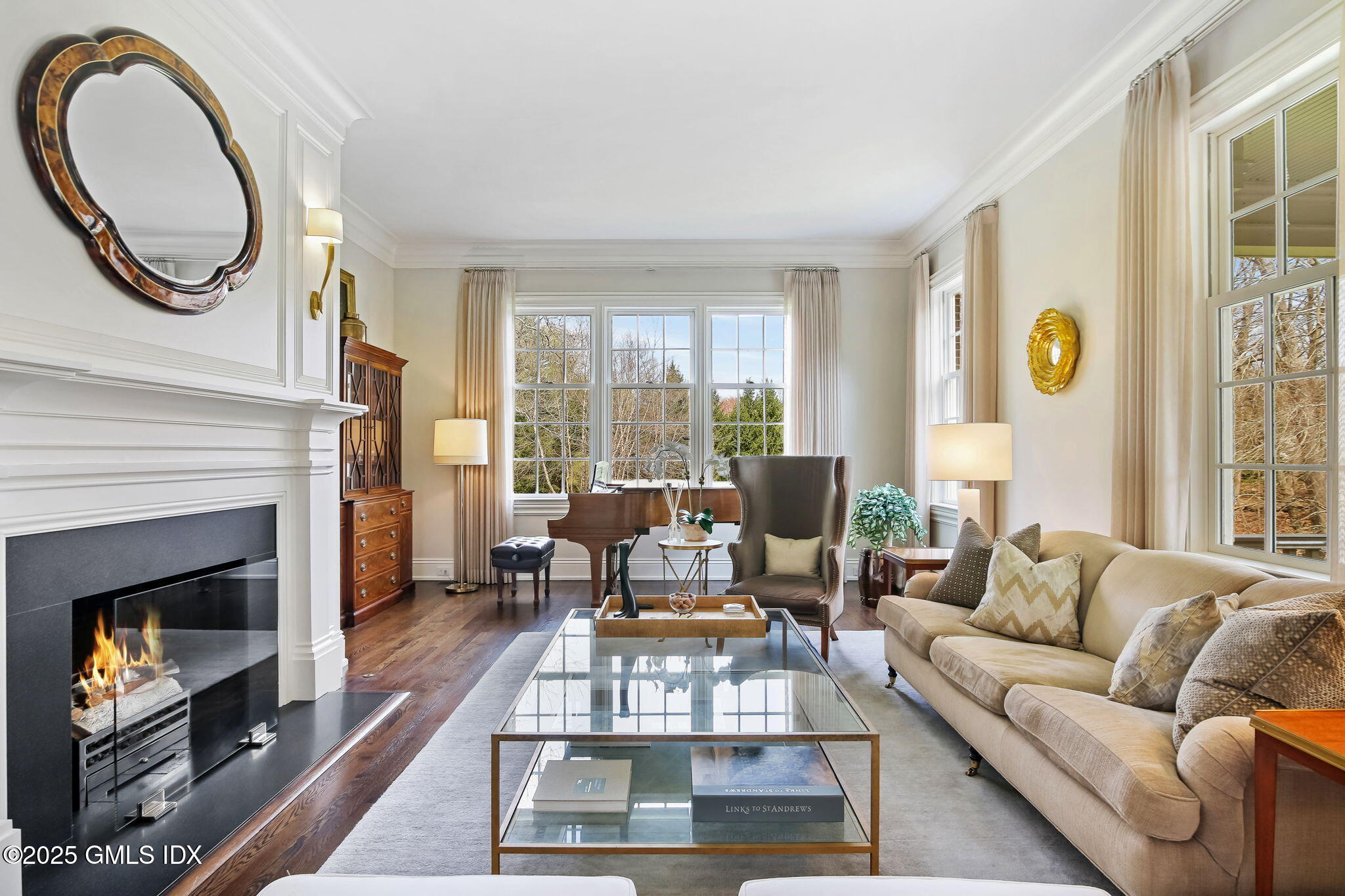 26 Taconic Road Greenwich, CT 06830 - Photo 10 of 67 Living Room