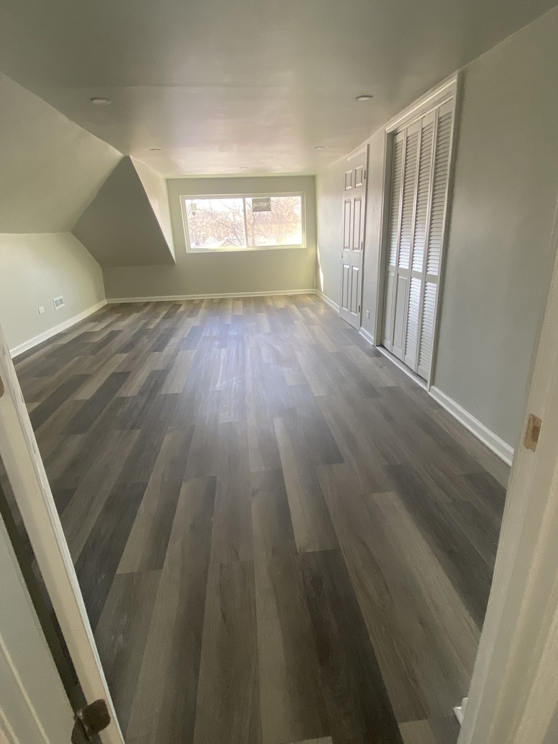 8046 South Manistee Avenue, Unit 2 Chicago, IL 60617 - Photo 15 of 21