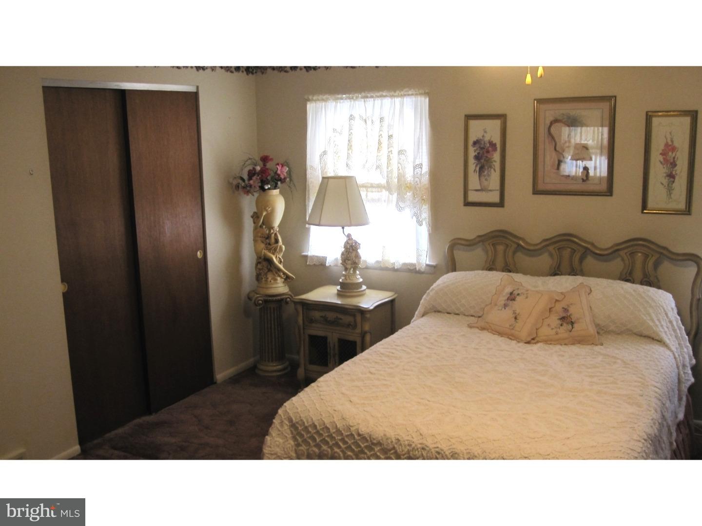 12525 Ramer Road Philadelphia, PA 19154 - Photo 22 of 25 Bedroom - Main