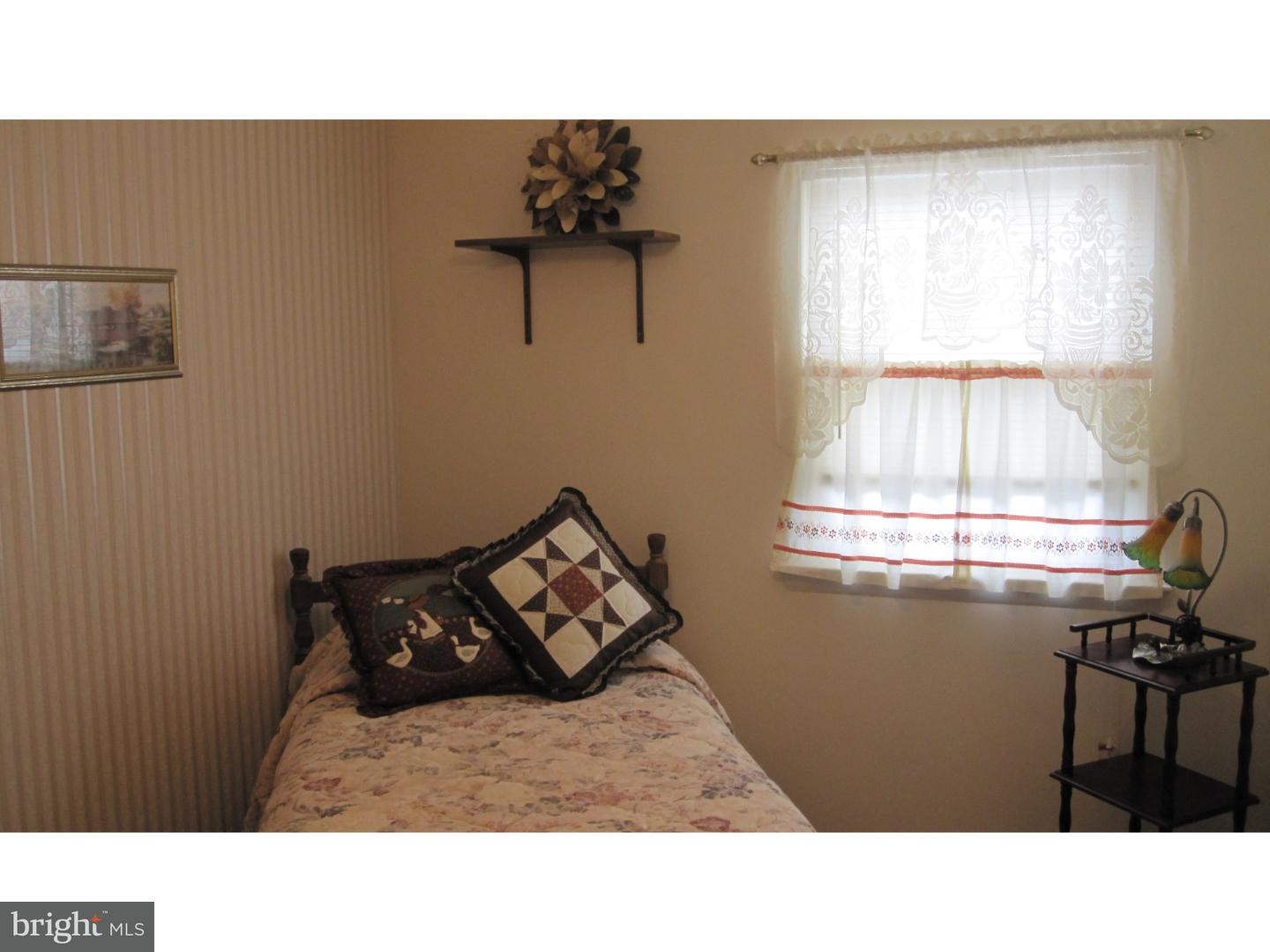 12525 Ramer Road Philadelphia, PA 19154 - Photo 24 of 25 Bedroom 3