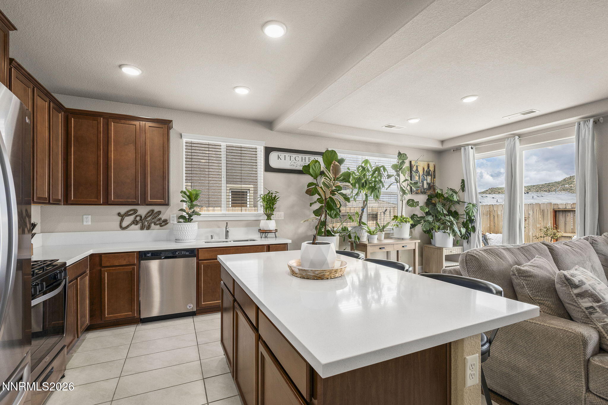 7766 Enclave Ky Road Reno, NV 89506 - Photo 8 of 24 10-web-or-mls-_DSC0126