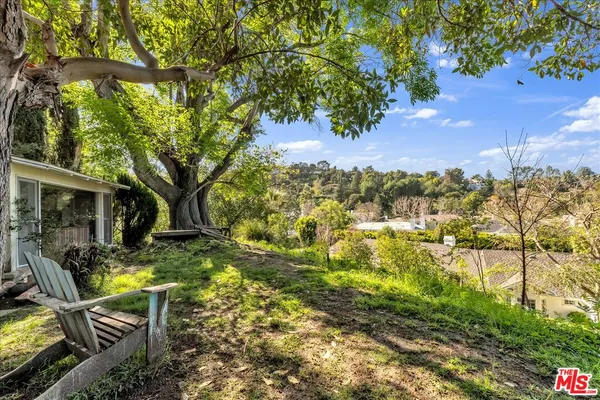 $2,355,000 | 13084 Blairwood Drive, Studio City, CA 91604