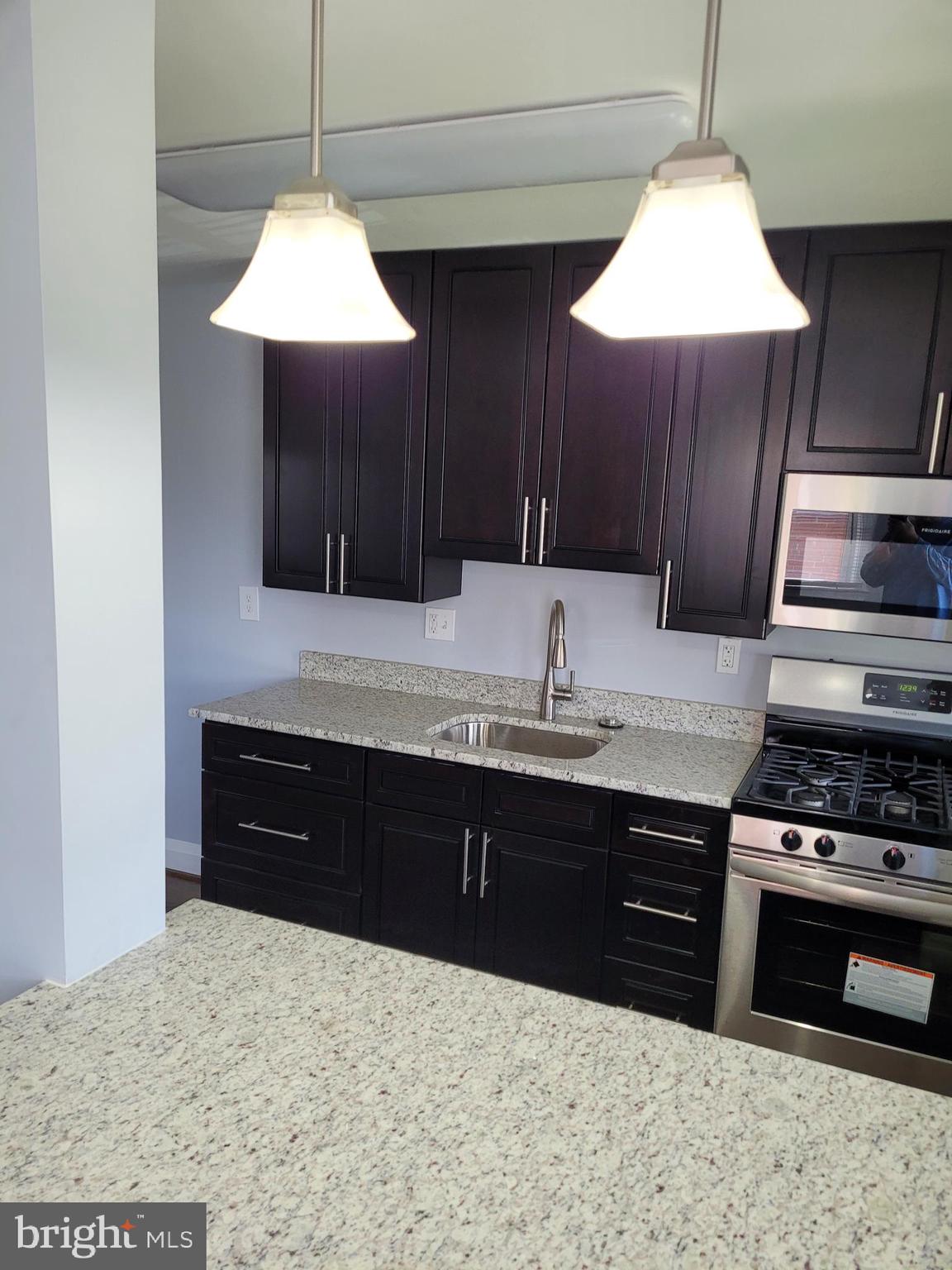 731 South Woodington Road Baltimore, MD 21229 - Photo 8 of 46 Gallery Image 8