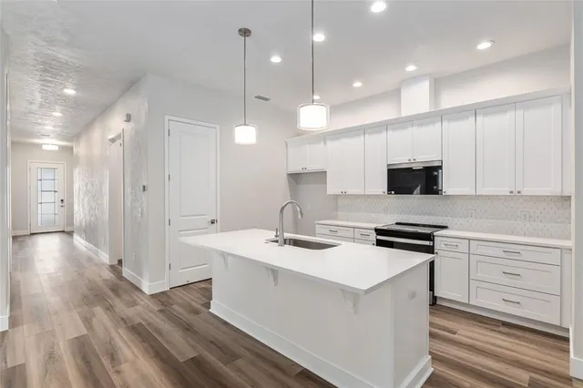 $429,900 | 1023 Northwest 132nd Boulevard, Newberry, FL 32669