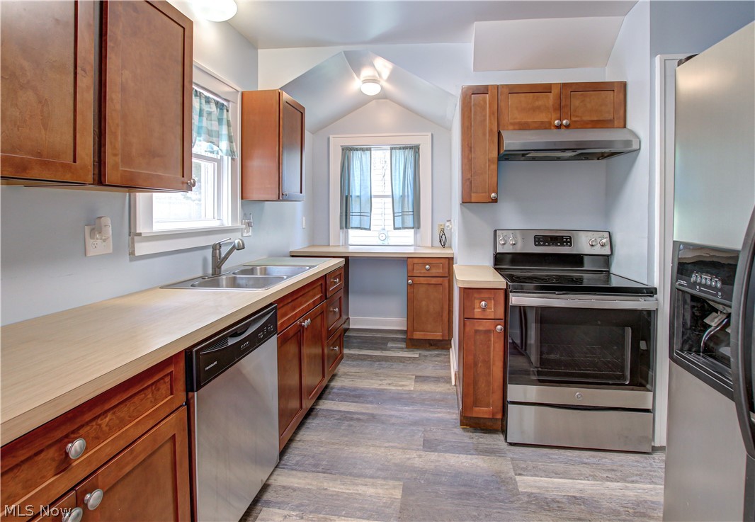 3920 Orchard Road Cleveland Heights, OH 44121 - Photo 7 of 31