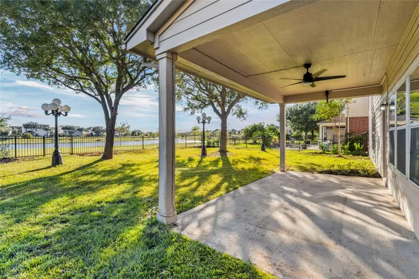 $535,000 | 518 Honeysuckle Vine Drive, Rosenberg, TX 77469