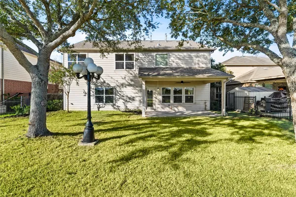 $535,000 | 518 Honeysuckle Vine Drive, Rosenberg, TX 77469