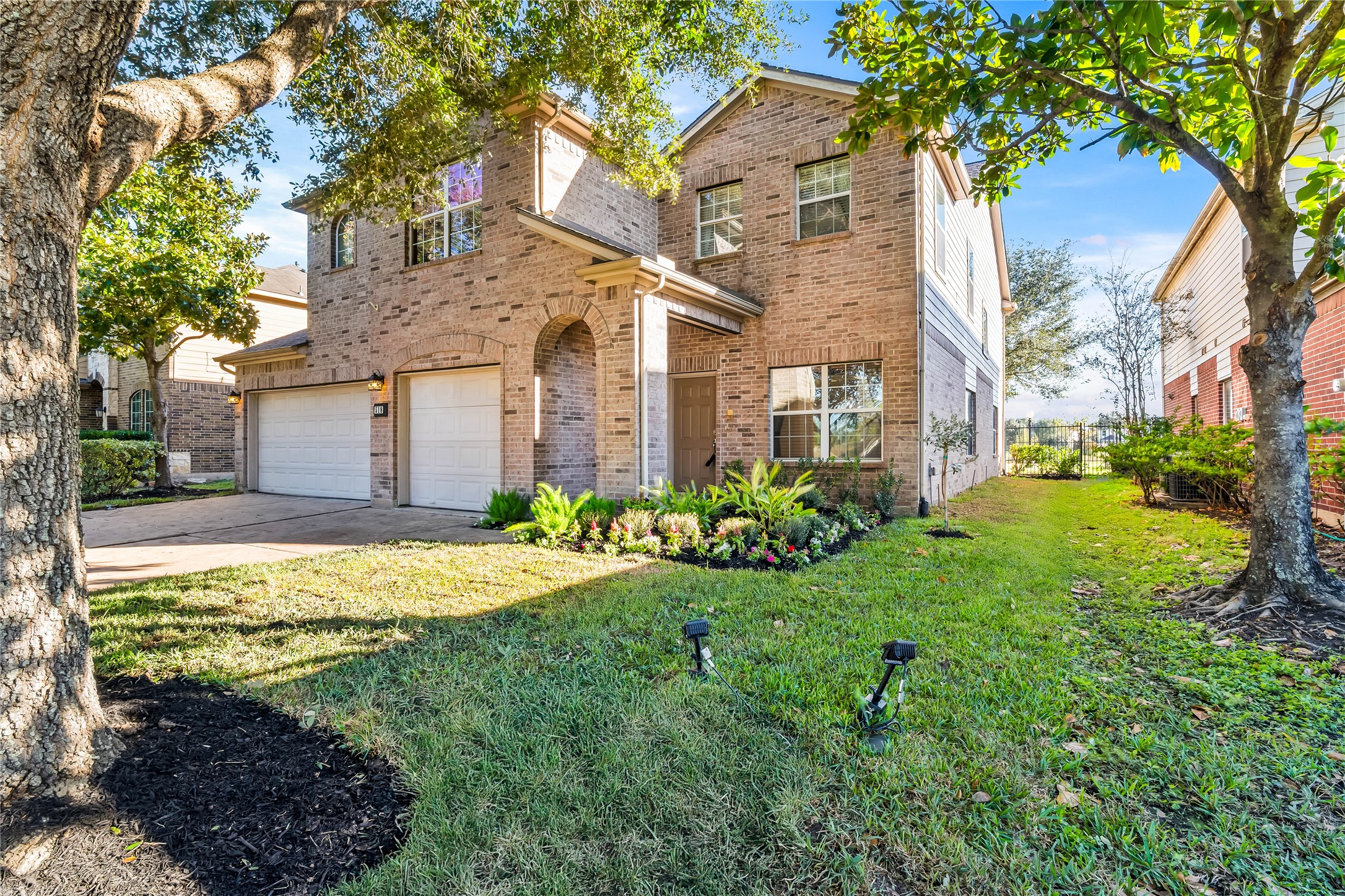 518 Honeysuckle Vine Drive Rosenberg, TX 77469 - Photo 3 of 42