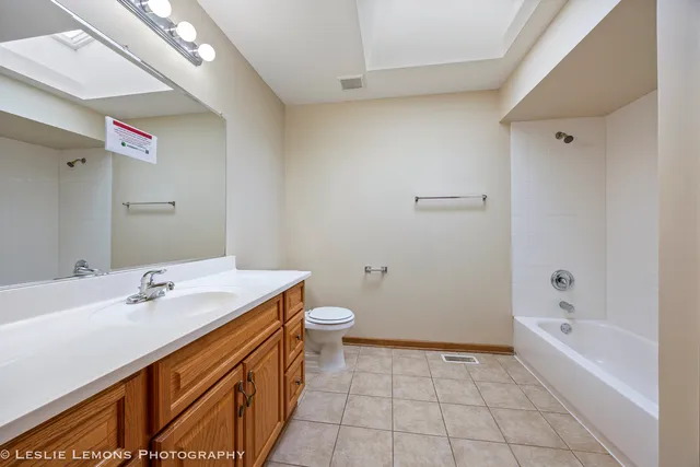 $379,900 | 11100 West 167th Street, Orland Park, IL 60467