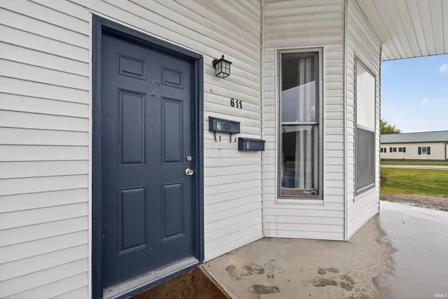 $375,000 | 607 West Warren Street, Mitchell, IN 47446