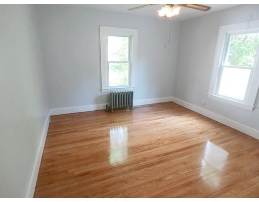 175 Bowles Park Springfield, MA 01104 - Photo 11 of 16 Gallery Image 11